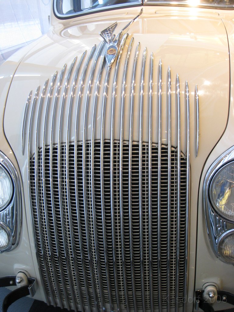 Chrysler Walter - Car Museum 2008 0160.jpg - A visit to the Walter P Chrysler museum located on the grounds of the sprawling Chrysler complex in Auburn Hills Michigan. A great collection of Chrysler brands through the years, AMC, Dodge, Willys, and others.